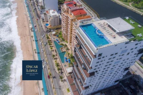 Condominio nuevo de lujo sobre el Malecon de Mazatlán